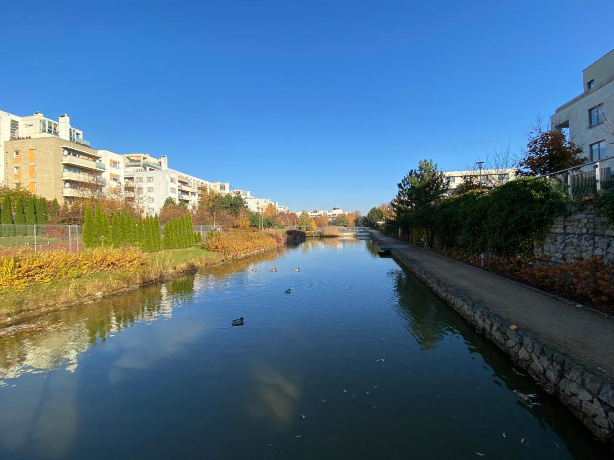 Apartamento Orientalny Varsovia Exterior foto
